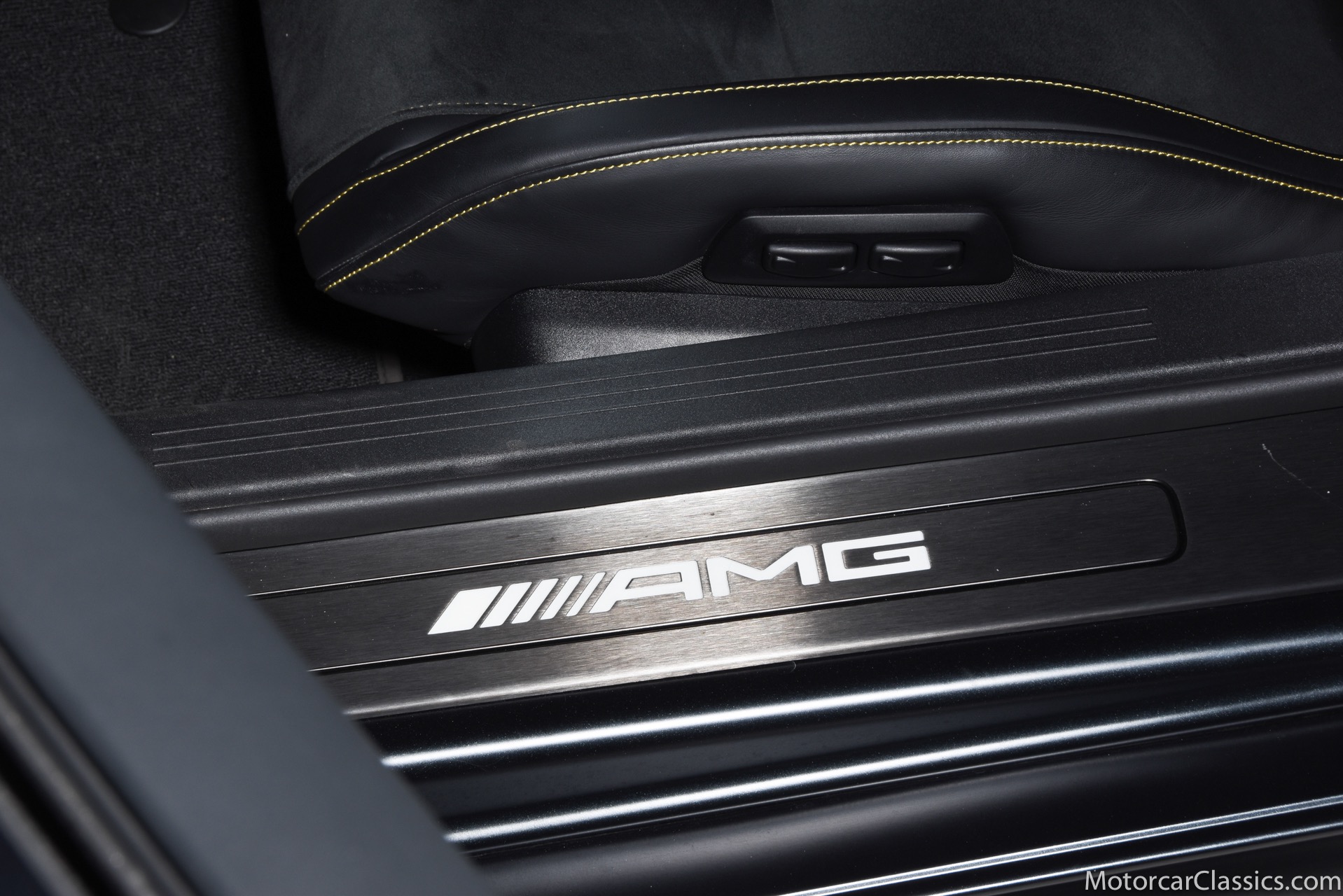 2019 Mercedes-Benz AMG GT R