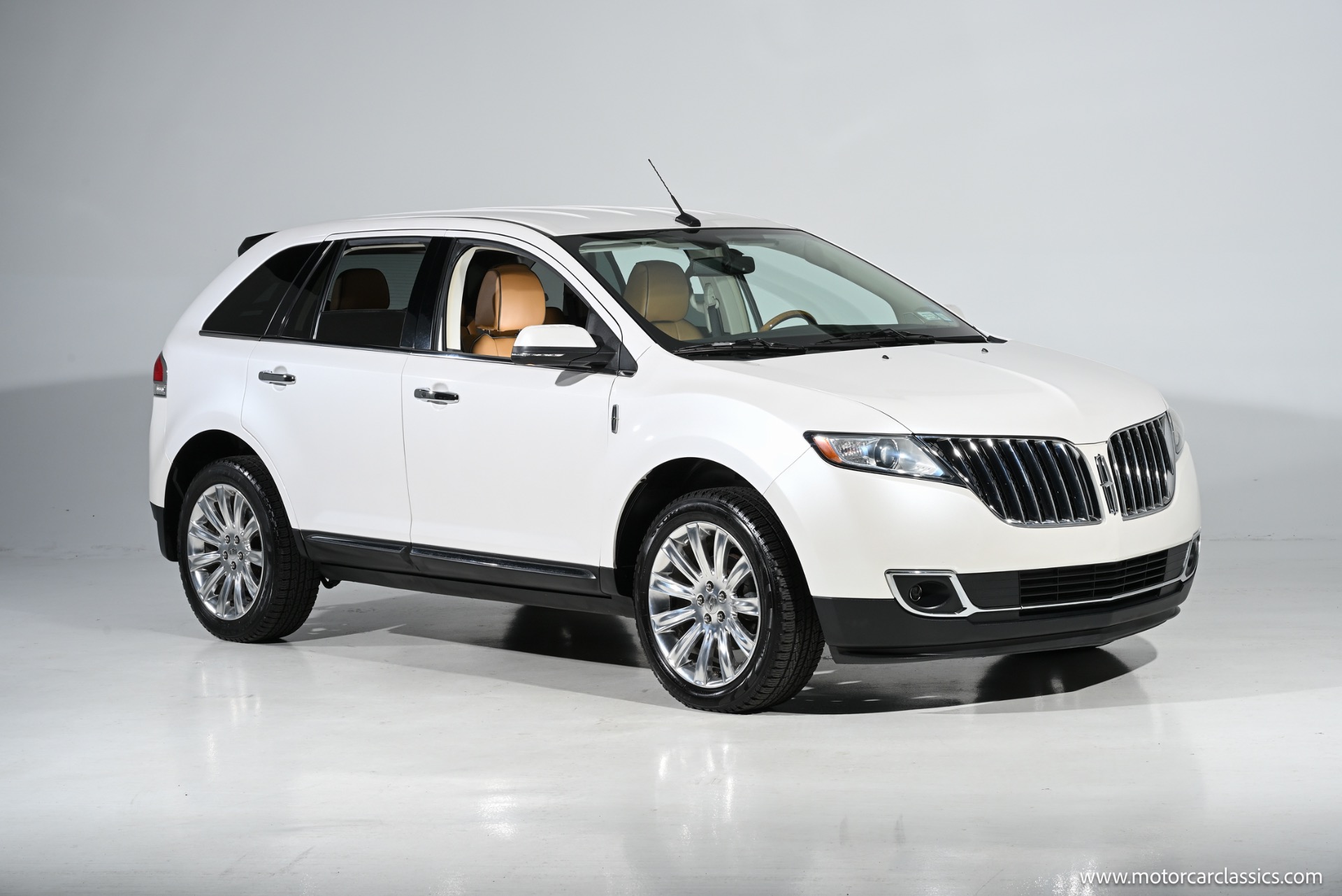 2014 Lincoln MKX SUV / Crossover Front-Wheel Drive 6-Speed Automatic
