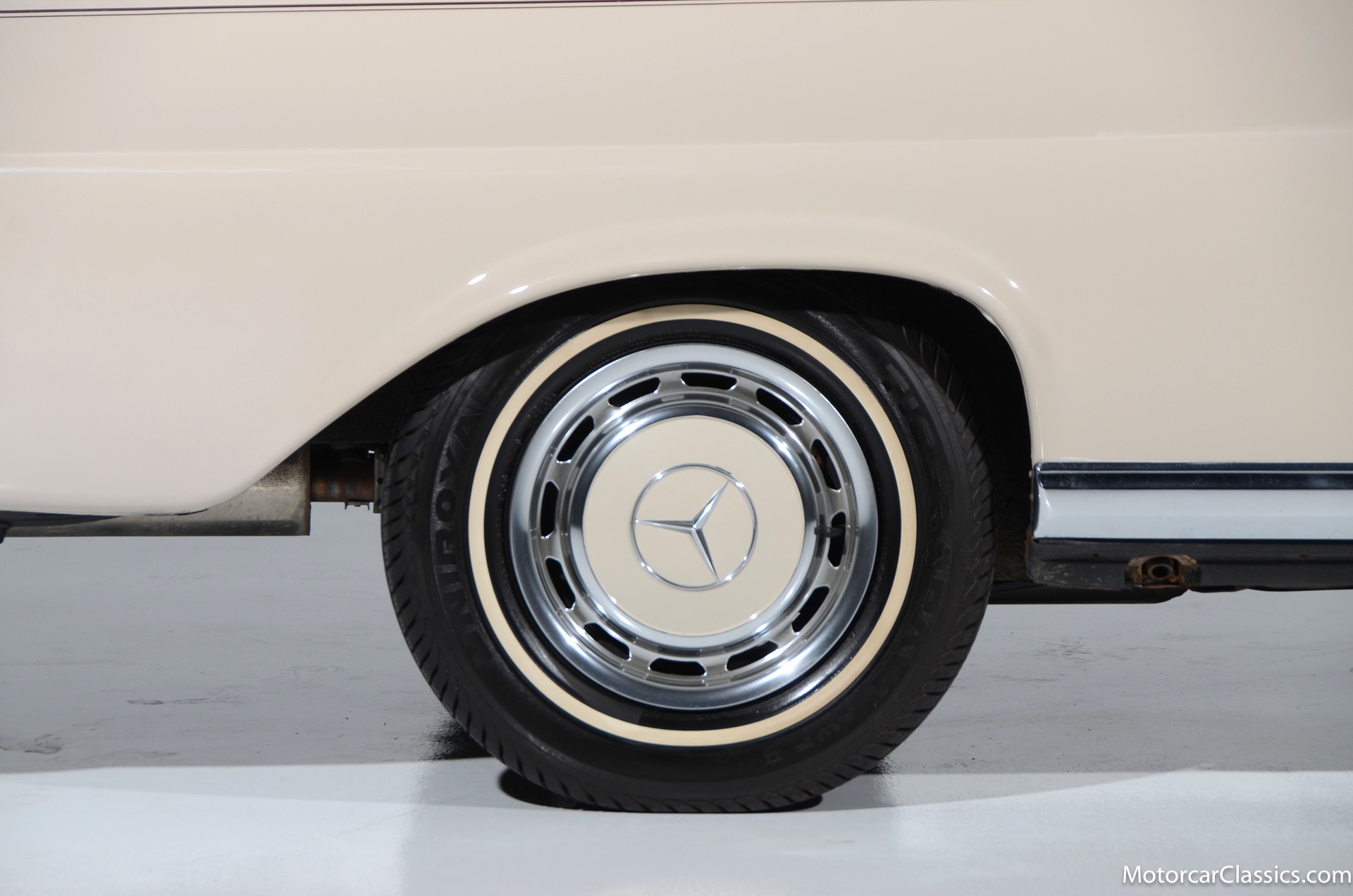 1969 Mercedes-Benz 280-CLASS 280 SE