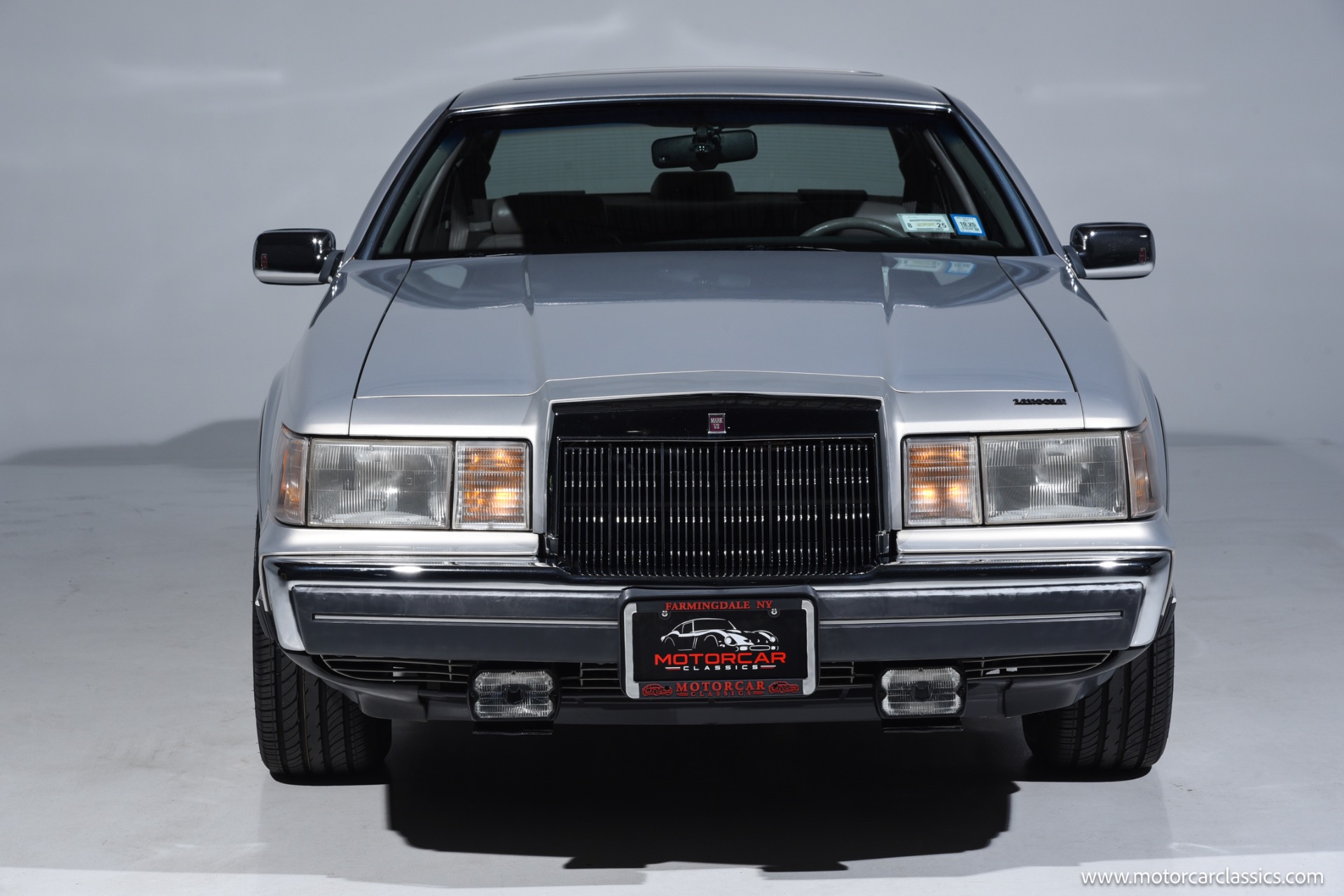 1990 Lincoln Mark VII's photo