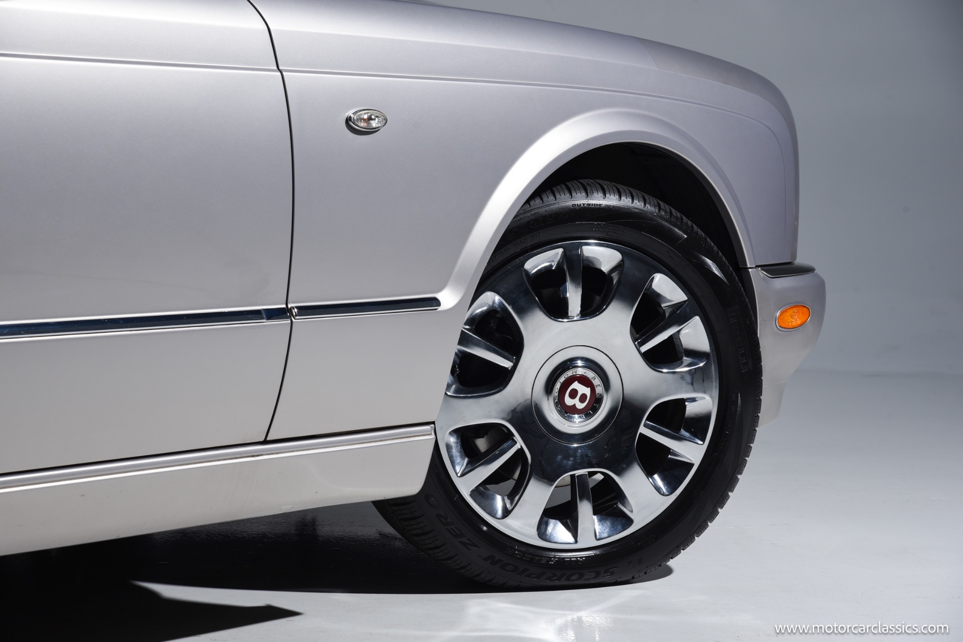 2005 Bentley Arnage R - Photo 9