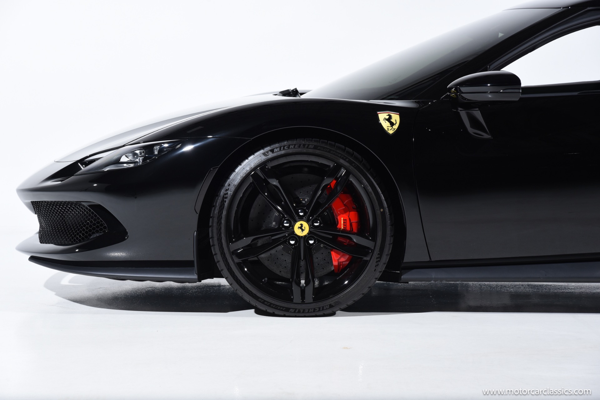2023 Ferrari 296 Base - Photo 9
