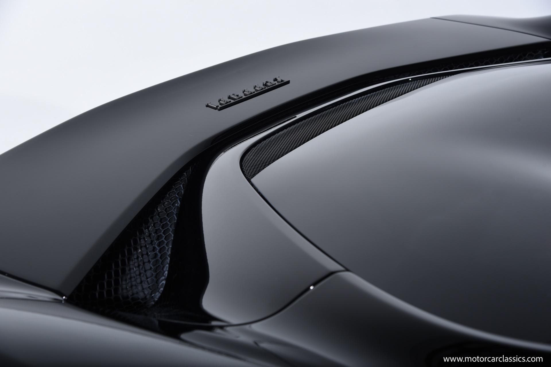 2023 Ferrari 296 Base - Photo 10