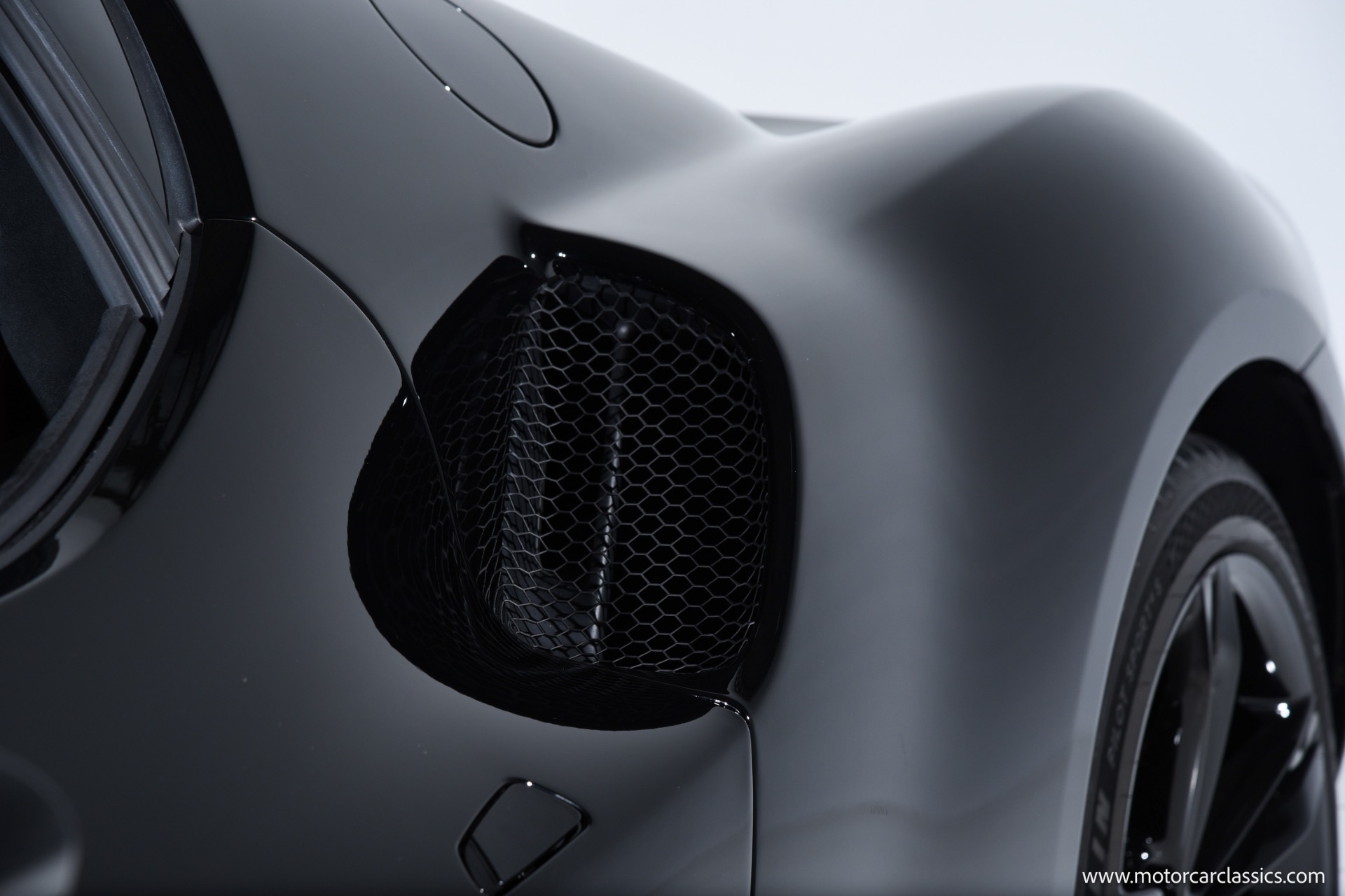 2023 Ferrari 296 Base - Photo 15