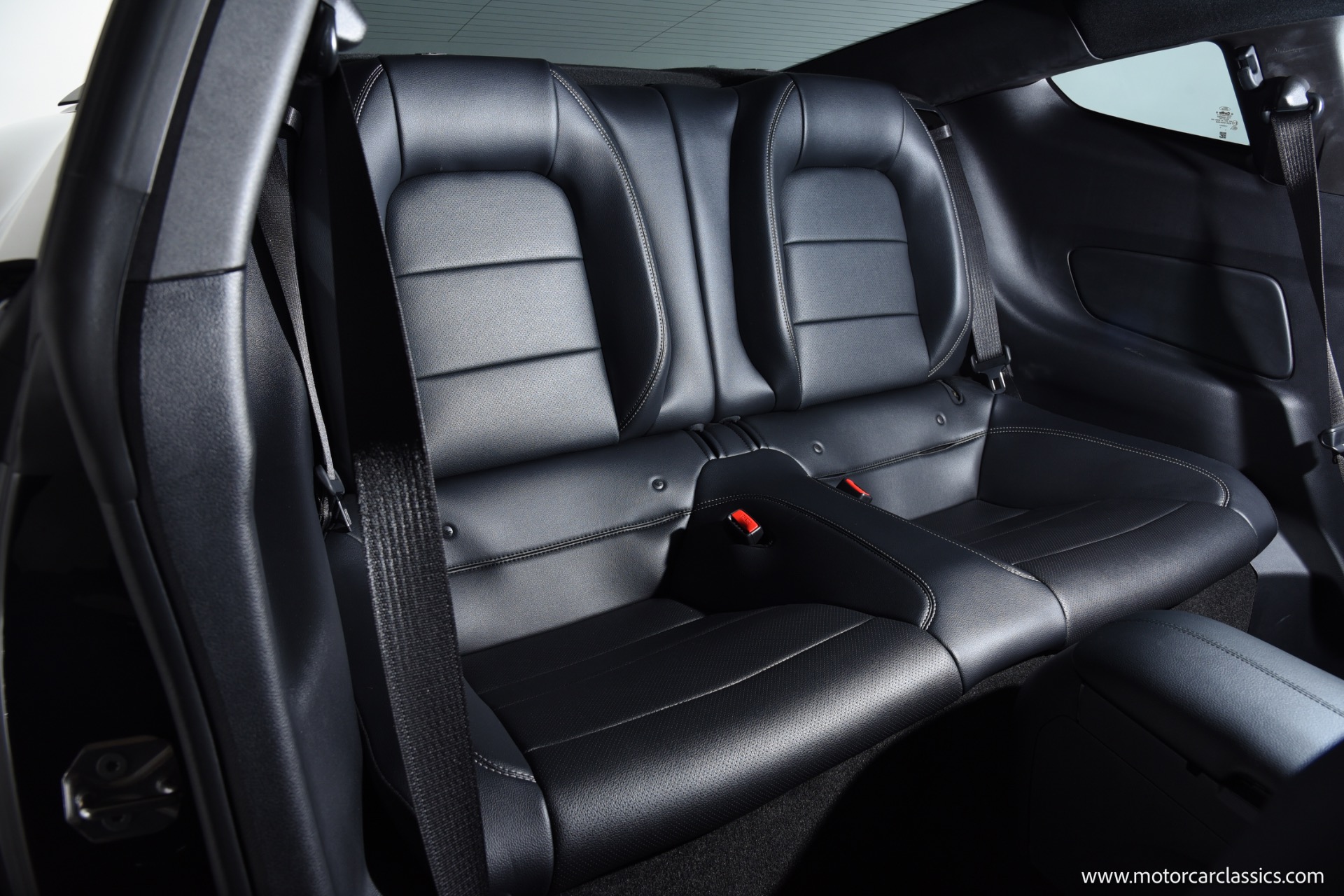 2016 Ford Mustang GT Premium - Photo 28