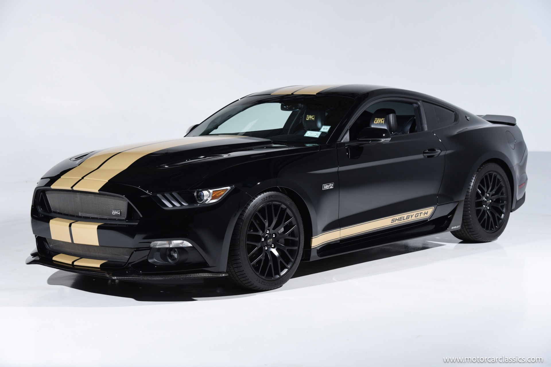 2016 Ford Mustang GT Premium photo 2
