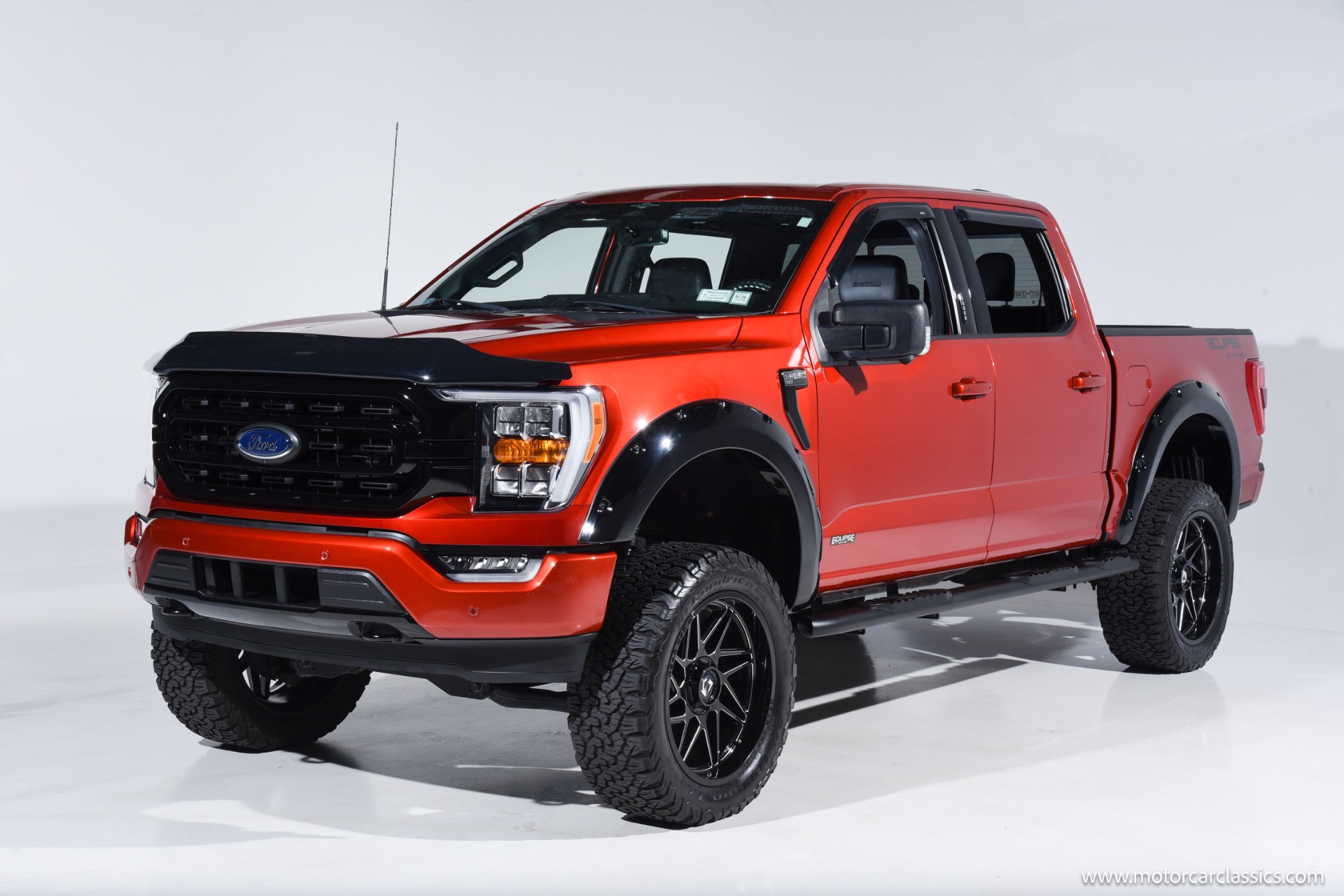 2023 Ford F-150 XL photo 3