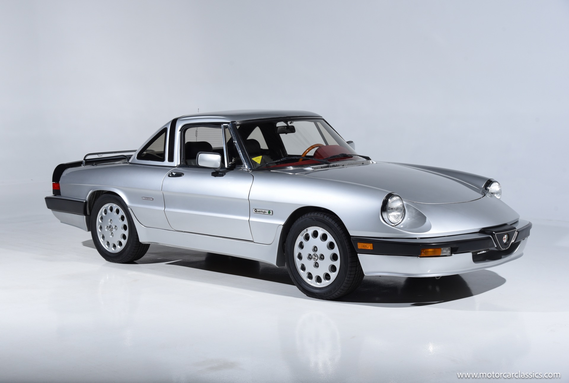 1987 Alfa Romeo Spider's photo