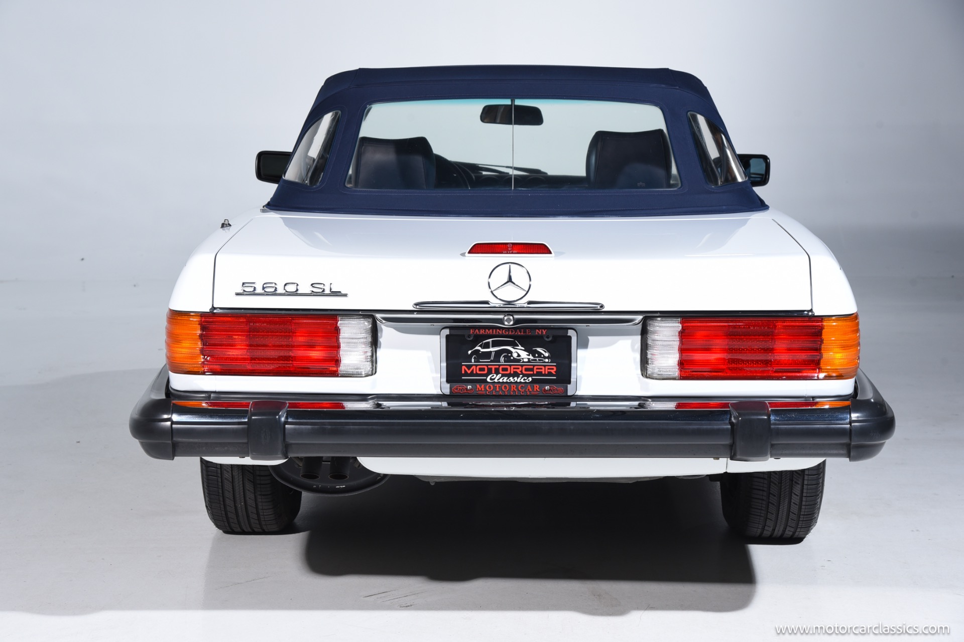 1989 Mercedes Benz 560 photo 2