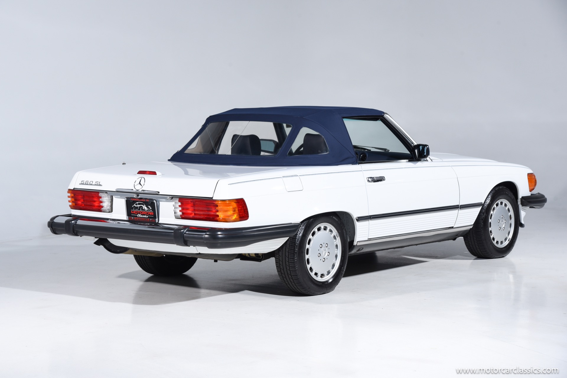 1989 Mercedes Benz 560 photo 4