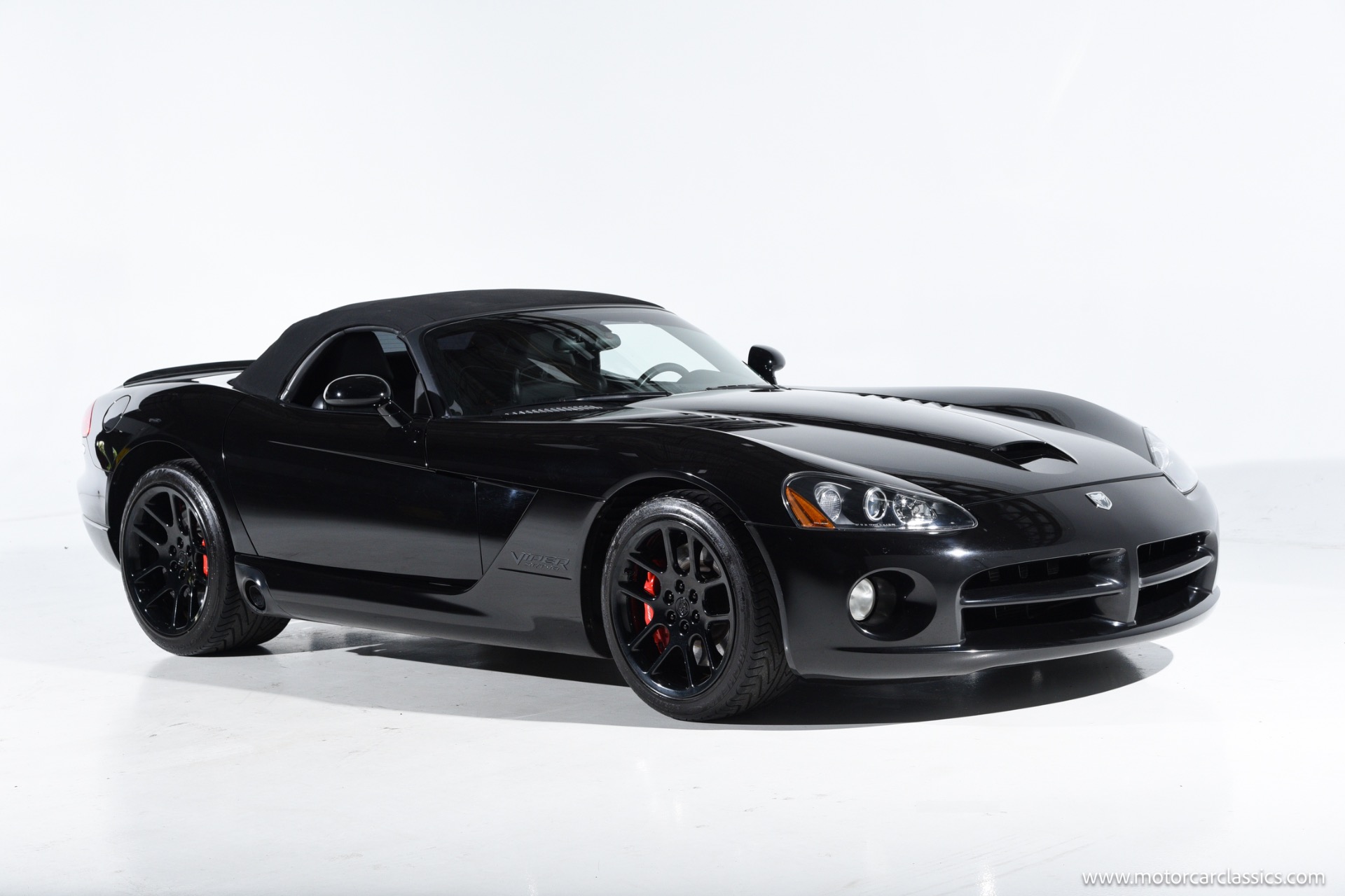 2004 Dodge Viper SRT-10's photo