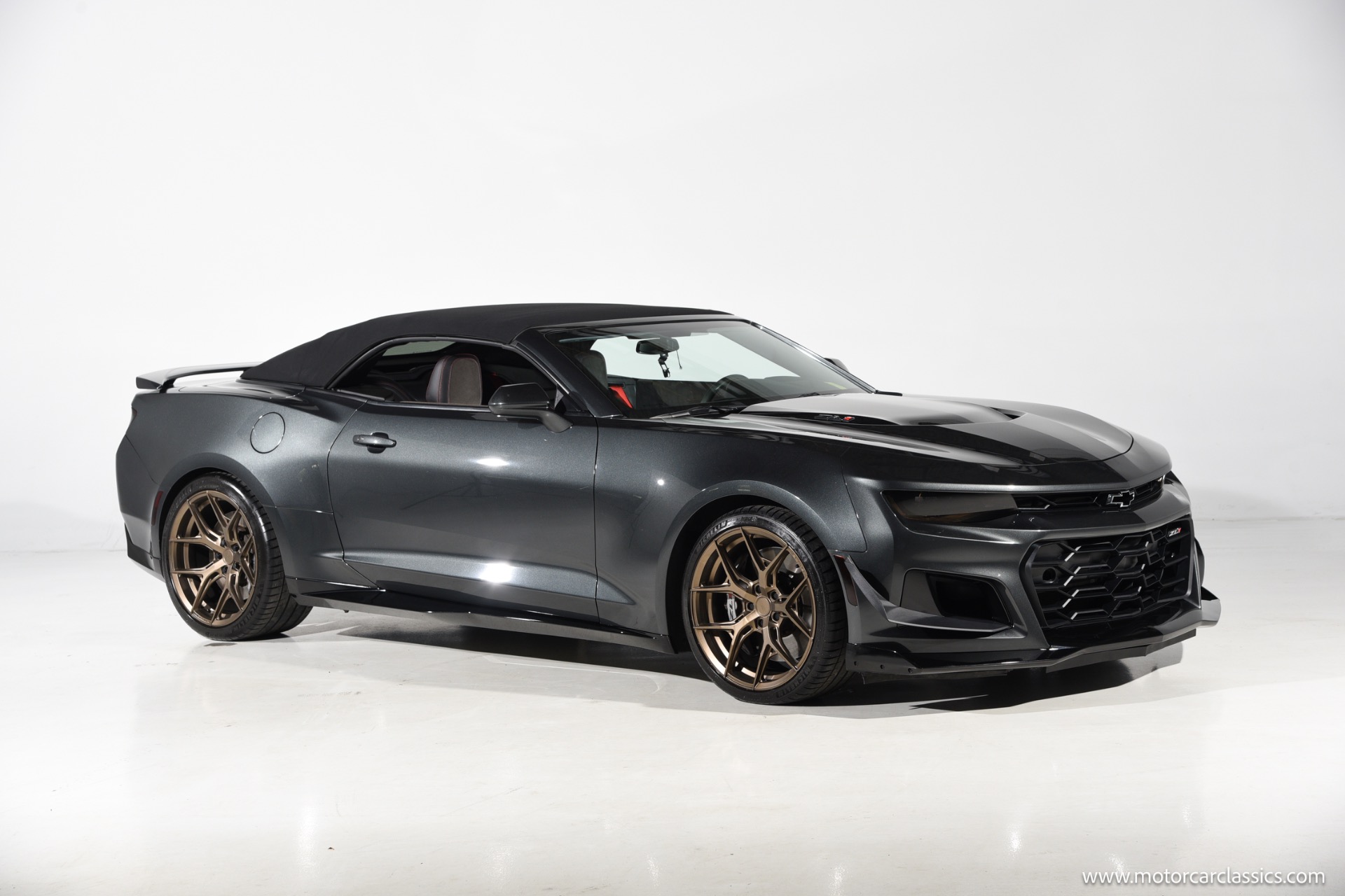 2017 Chevrolet Camaro ZL1 Convertible's photo