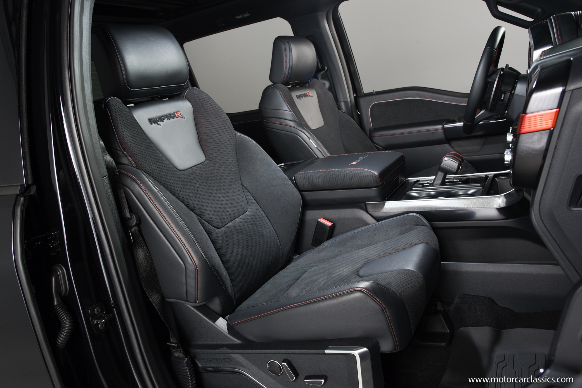 Used 2025 Ford F-150 Raptor For Sale ($139,900) | Motorcar Classics ...