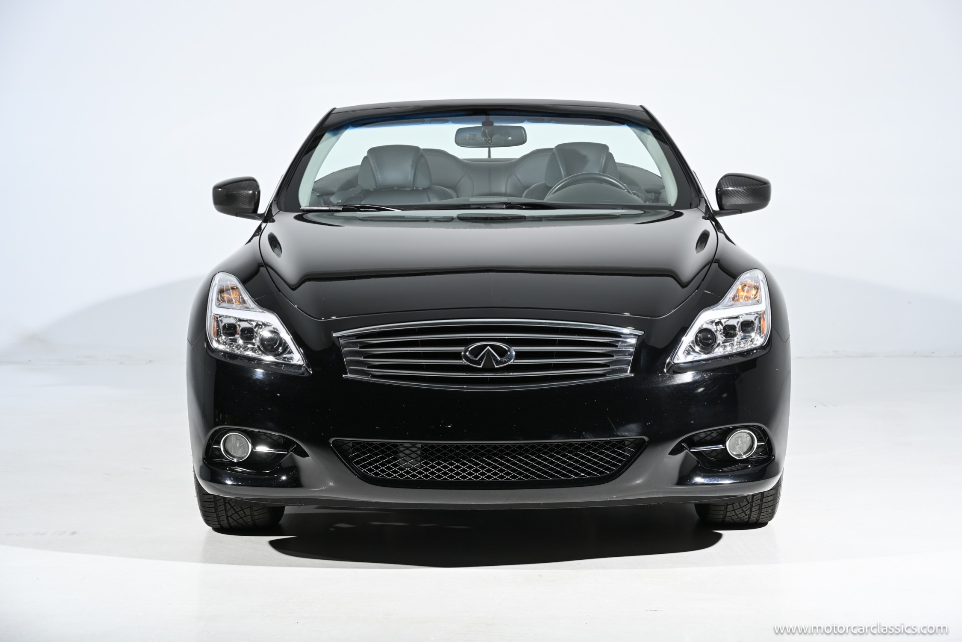 2014 INFINITI Q60 Convertible