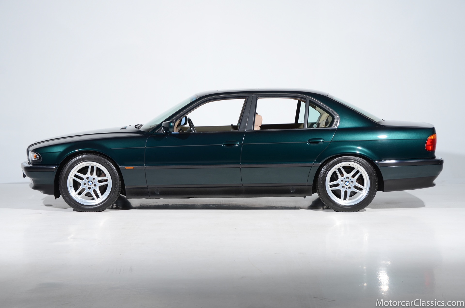 1998 BMW 7 Series 740i M7