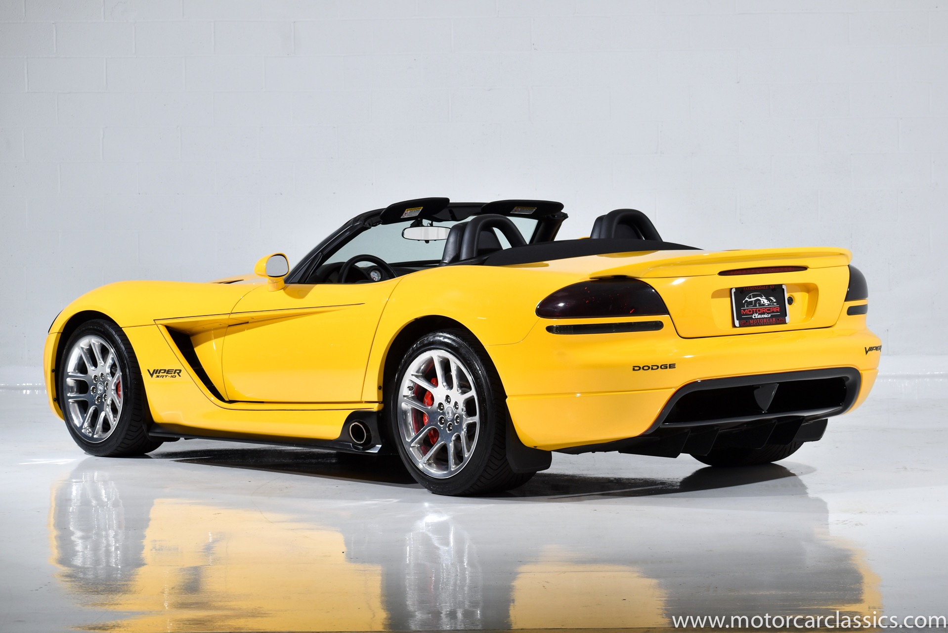 Used 2005 Dodge Viper SRT10 For Sale (47,900) Motorcar Classics