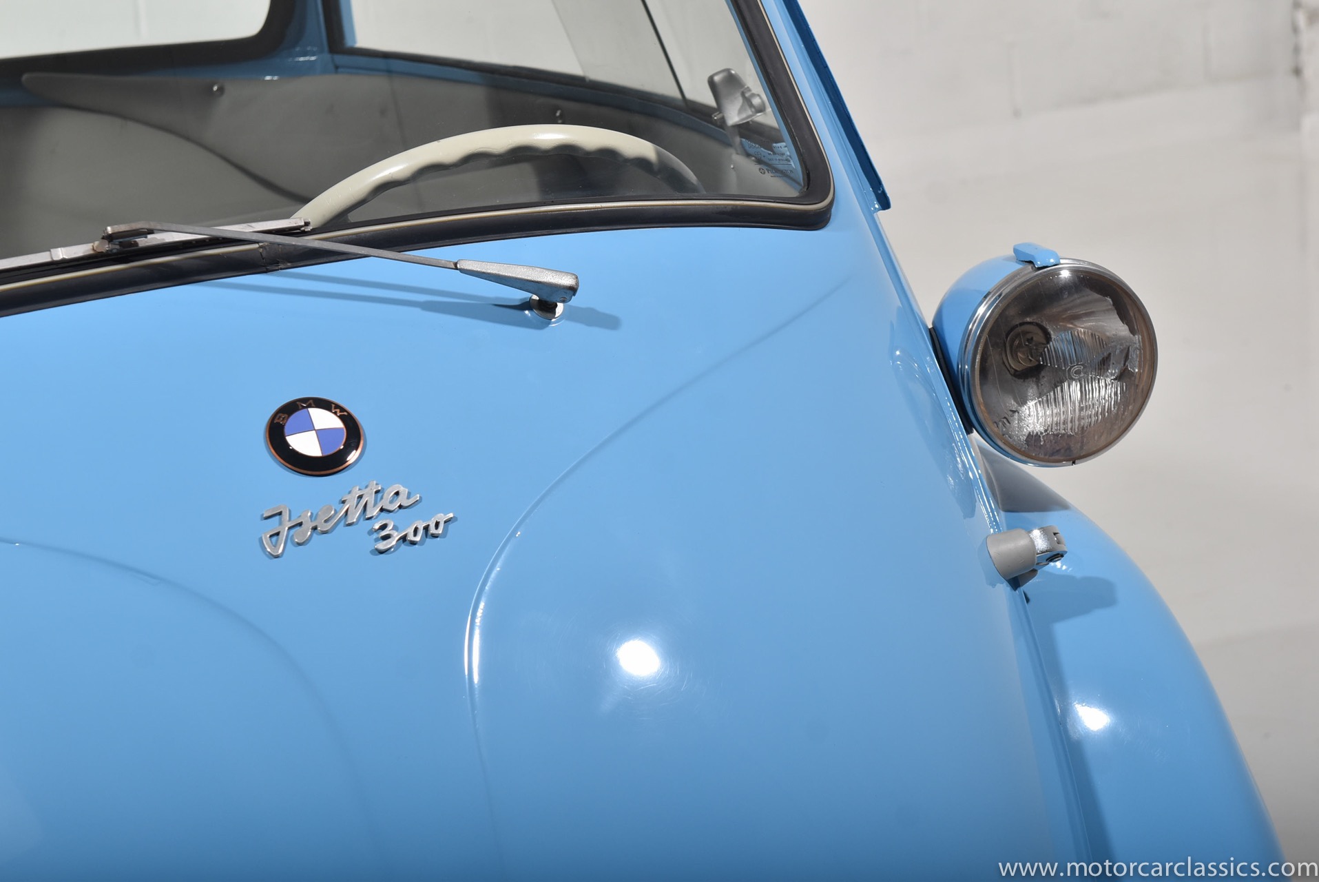 1957 BMW Isetta 
