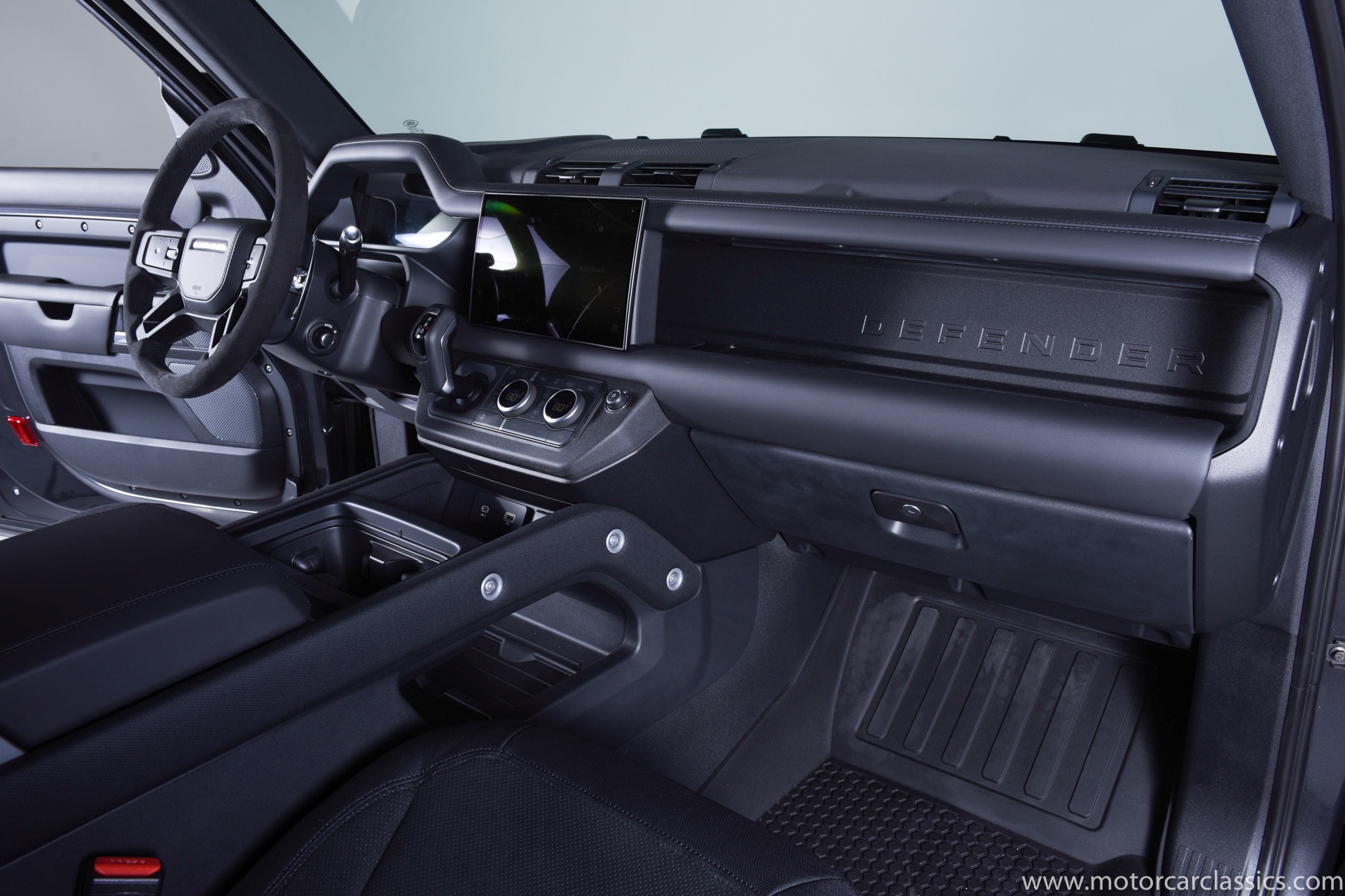 2022 Land Rover Defender 90 Carpathian Edition