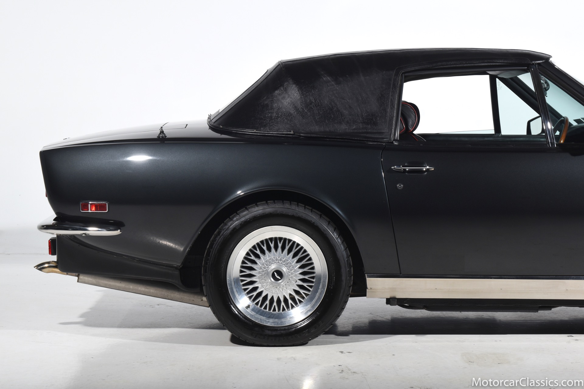 1986 Aston Martin Volante 