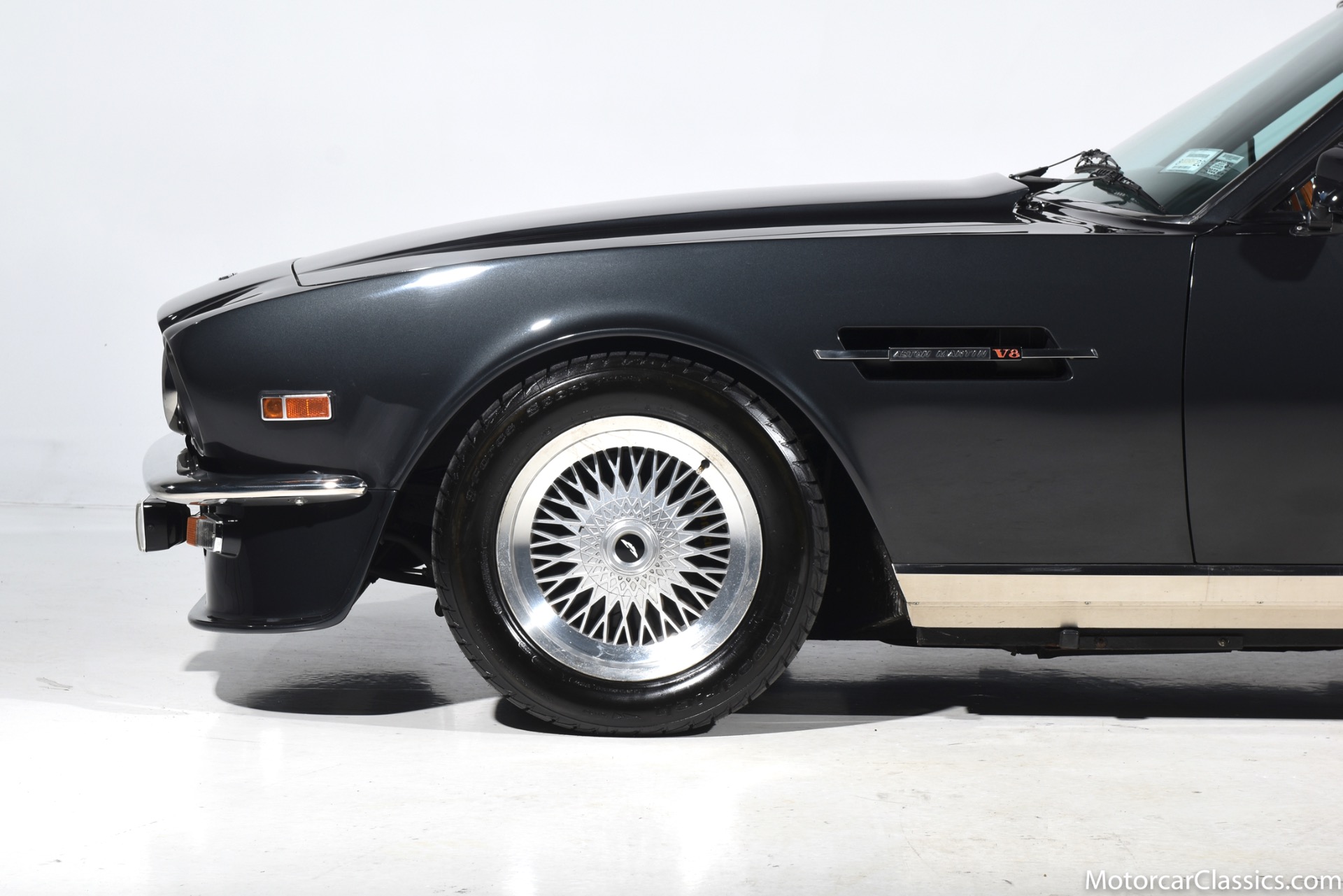 1986 Aston Martin Volante 