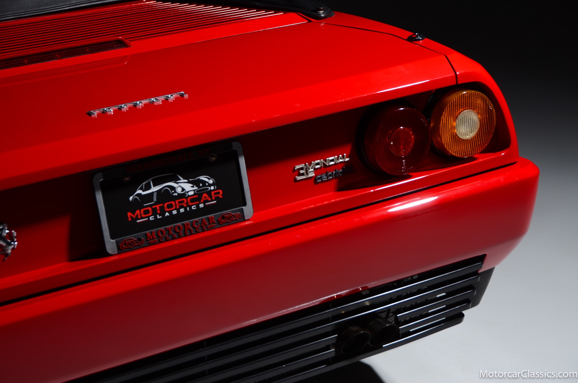1986 Ferrari Mondial 