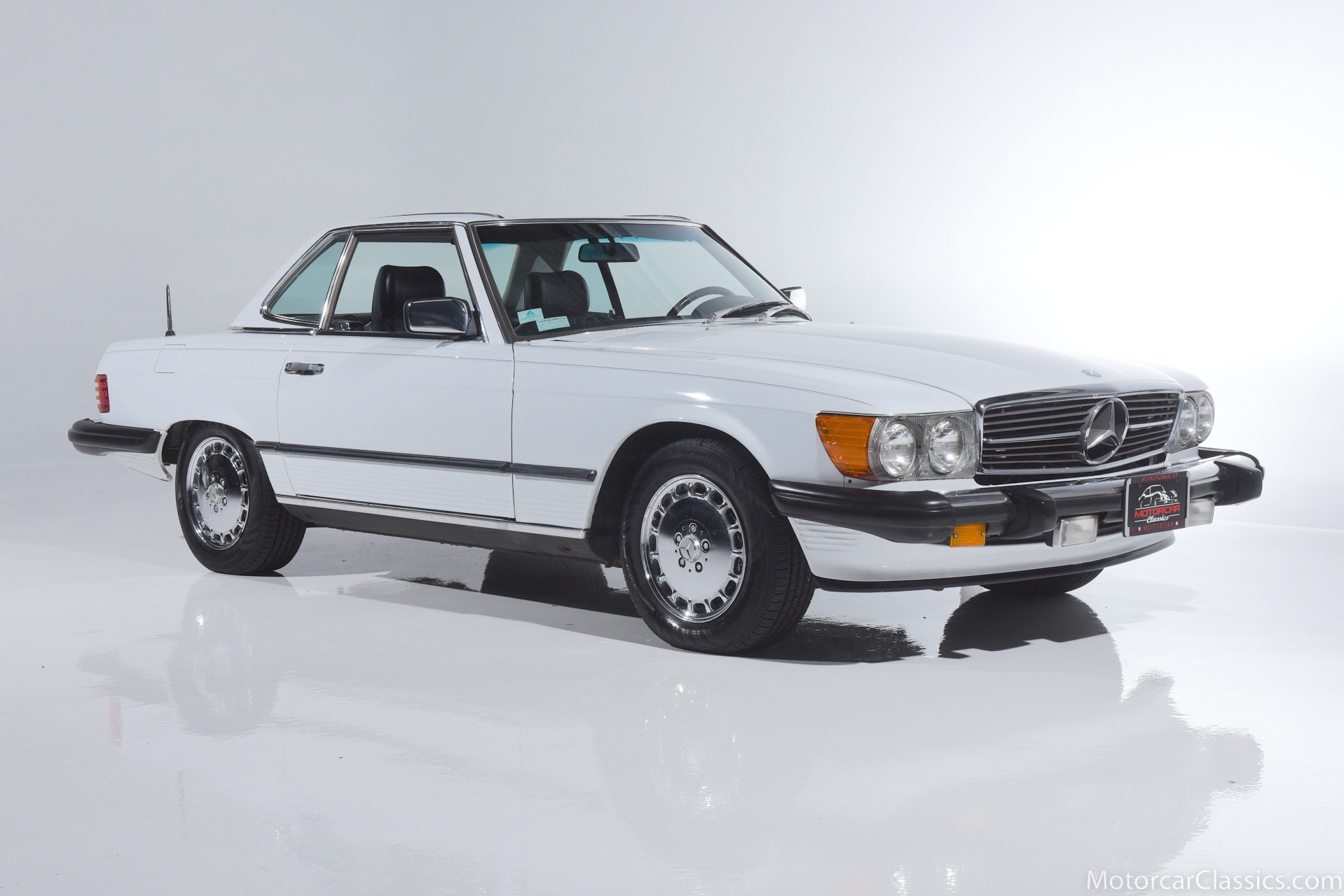 1986 Mercedes Benz 560 photo 2
