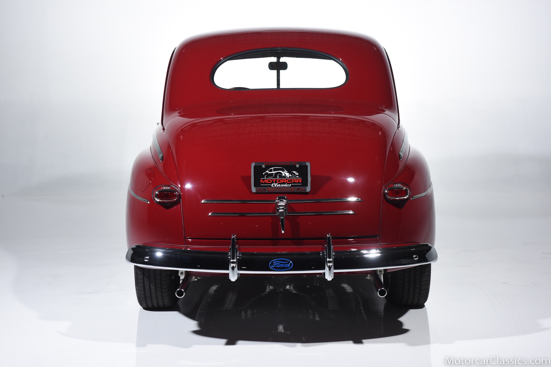 1946 Ford Super Deluxe 