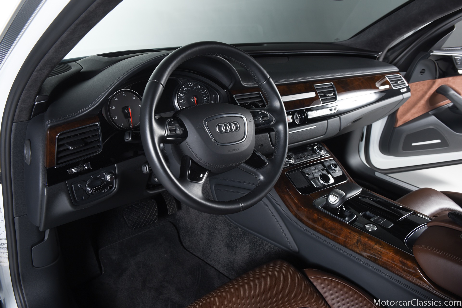 2016 Audi A8 L 4.0T quattro Sport